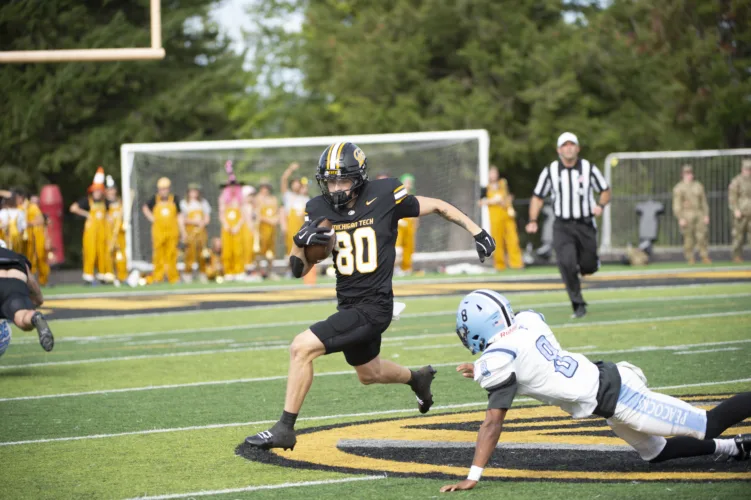 Huskies football gets much-needed breather prior to GLIAC season